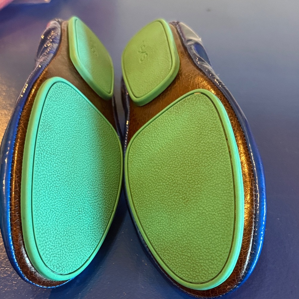 Tieks by Gavrielle Flats Sapphire Patent Leather Size 7 Excellent Condition - Picture 6 of 10